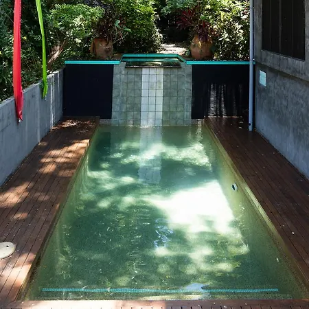 Celadon Holiday House Palm Cove Exterior photo