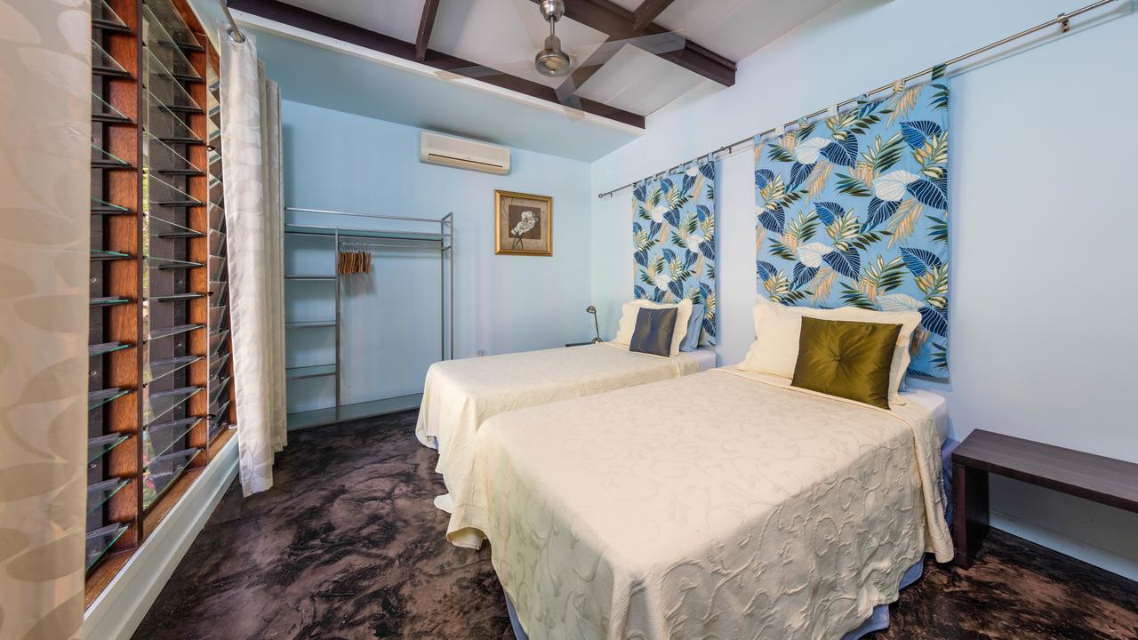 Celadon House * Palm Cove